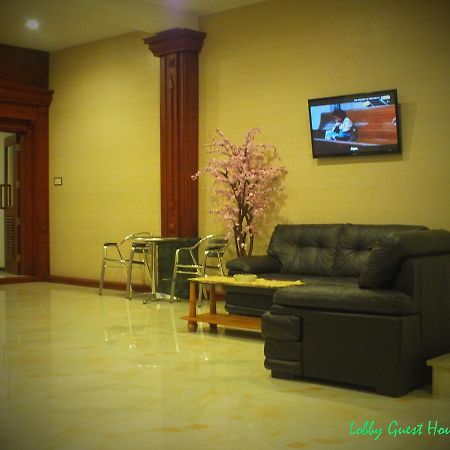 Zamrud Malioboro Hotel Yogyakarta Bagian luar foto